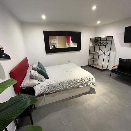 Apartmento En El Corazon De Malasana Madrid Exterior photo